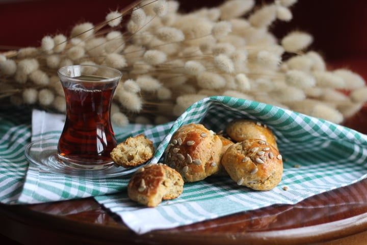 Dereotlu Havuçlu Poğaça Tarifi